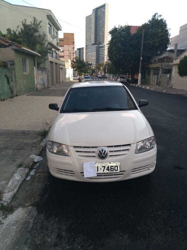 Imagem 4 de 8 de Volkswagen Gol 2013 1.0 Bluemotion Tec Total Flex 3p