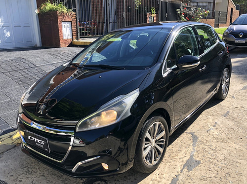 Peugeot 208 1.6 Feline