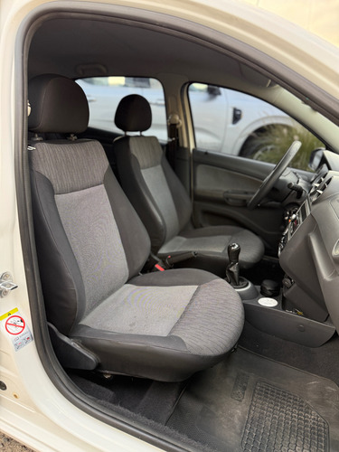Volkswagen Gol Trend 1.6 Pack I 101cv