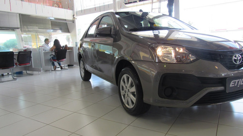 Toyota Etios Sedan X Plus 1.5 (aut) (flex)