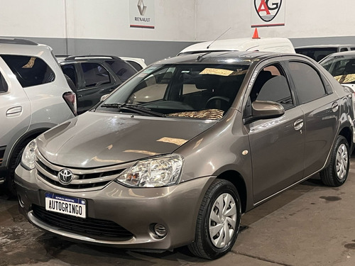 Toyota Etios 1.5 Xs