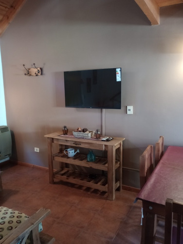 Imagen 6 de 17 de Calido Departamento Con Vistas A Las Montañas
