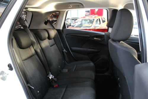 Imagem 11 de 15 de Honda Fit 1.5 Lx 16v 2015
