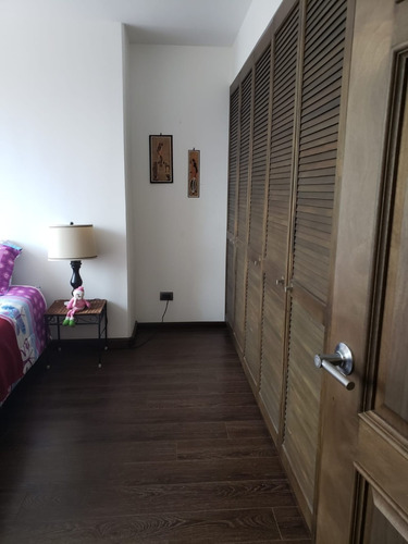 Imagen 9 de 10 de Apartamento En Venta En Zona 14