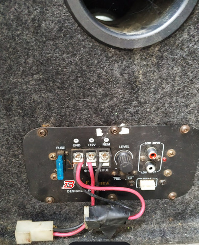 Imagen 4 de 5 de Bazuka (subwoofer) En Cajon
