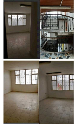 Oficinas Y/o Consultorios Barrio Ciudad Berna, Bogota