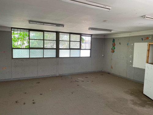 Venta Terreno Desarrollo Inmobiliario Con Edificio 3 Niveles