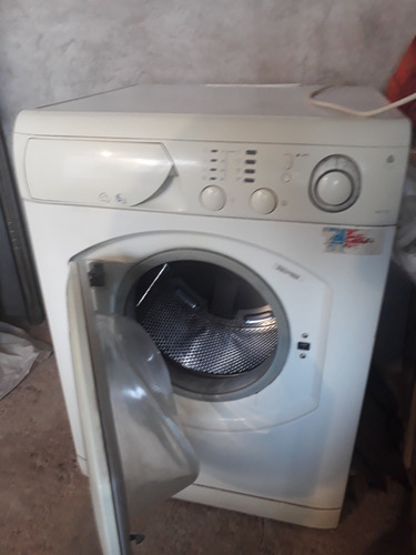 Lavasecarropas Ariston Avxl105ex - Sin Funcionar