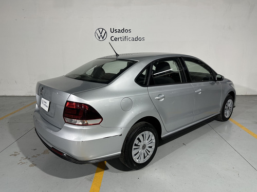 Volkswagen Vento STARTLINE 1.6L L4 105HP TIP