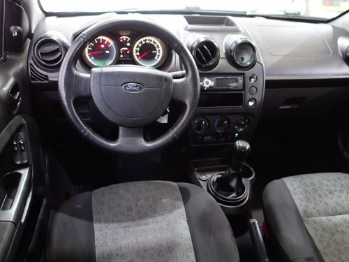 Ford Fiesta Sedan Fiesta Sedan 1.0 MPI SEDAN 8V FLEX 4P MANUAL