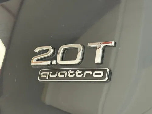 Audi Q5 2.0 L T Dynamic Dsg