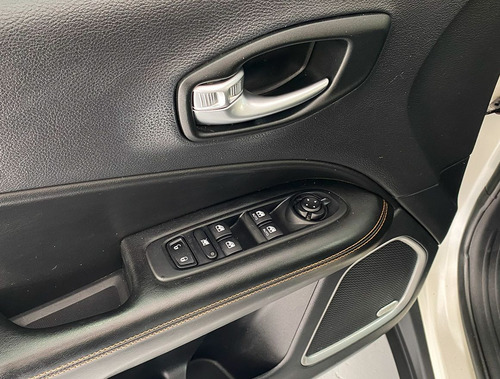 Jeep Compass 2.4 Limited Premium At