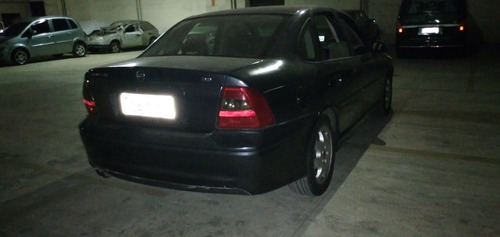 Chevrolet Vectra 2002 2.2 16v Cd 4p