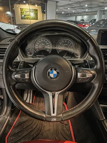 BMW M3 3.0 M3 Sedan L6 Bt At