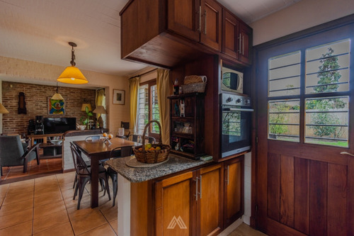 Venta De Casa De 3 Dormitorios En Barra De Carrasco