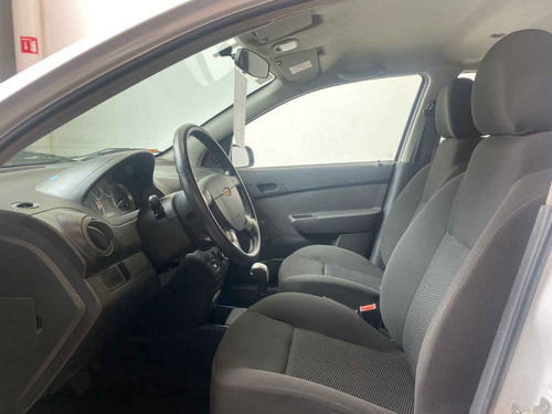 Imagen 12 de 15 de Chevrolet Aveo 2018 4p Ls L4/1.6 Aut