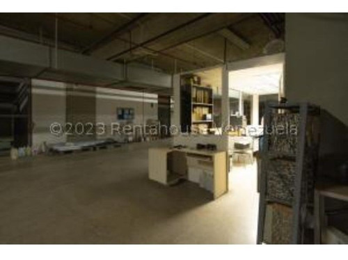 #24-4774 Edificio Industrial En San Martin