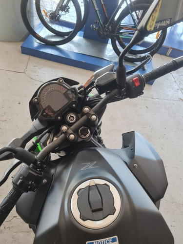 Kawasaki Z 400 Abs