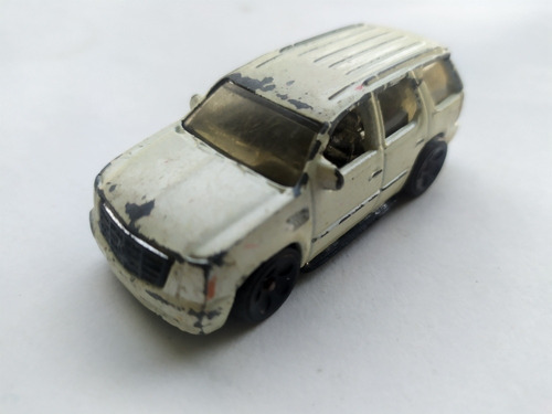 Hot Wheels '07 Cadillac Escalade Tm Gm Blanco Camioneta