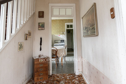 Hermosa Casa Tipo Chalet, Ideal Uso Comercial Punt...