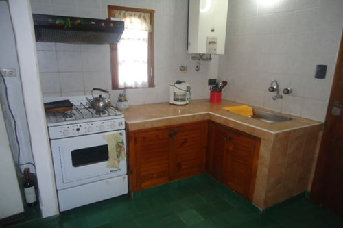 Imagen 5 de 14 de Mar Franco Uf 2 Duplex Rejas Postigos De Madera Gas Natural