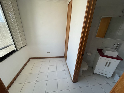 Departamento Venta De 4d 3b Excelente Ubicación - Las Condes