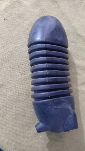 Imagen 2 de 4 de Manguera Del Filtro De Aire Vw Gol Saveiro Parati 1.8 00/