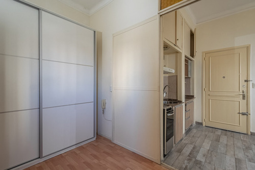 Venta Departamento Monoambiente Dividido Refaccionado Al Frente