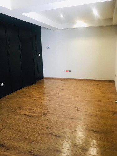 Casa En Venta En Col. Las Torres Monterrey N L $8,500,000