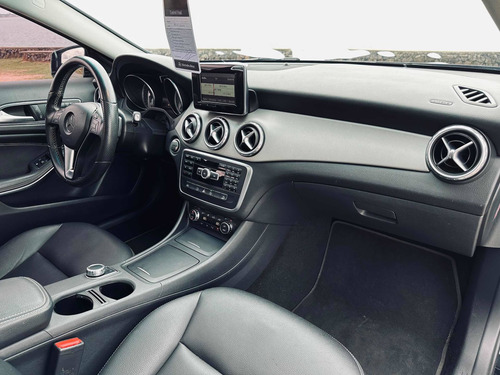 Imagen 10 de 24 de Mercedes-benz Clase Gla 250 4matic 2.0 211cv
