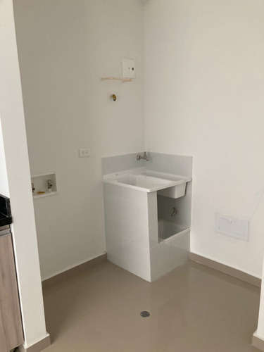 Imagen 6 de 11 de Arriendo Apartaestudio En Barrio Tabor, Barranquilla