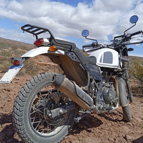 Imagen 2 de 19 de Royal Enfield Himalayan Bs4 2022 9000km Completa Para Viajar