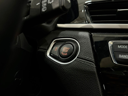 BMW X1 2.0 Sdrive20i X-line Active Flex 5p
