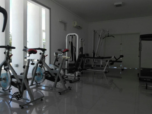 Venta Departamento 2 Dormitorios Casonas Del Golf