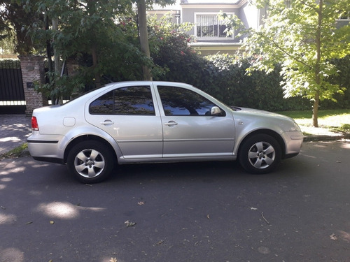 Volkswagen Bora 2.0 Trendline 115cv Tiptronic 2009