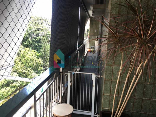 Imagem 11 de 15 de Excelente Apartamento Em Laranjeiras - Situado Na Rua Leite Leal - 3 Quartos - 1 Suíte - Varanda - Jardim - Piscina - Quadras - 1 Vagas - Boap30472