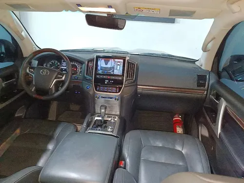 Toyota Land Cruiser 200 Lc200 2017 4.6 Vx