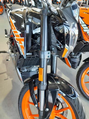 Imagen 9 de 22 de Ktm Duke 200 En Stock -financia 18 Cuotas Sin Int Motoswift