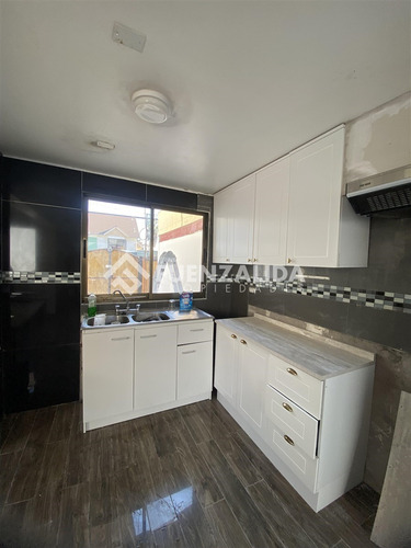 Casa En Arriendo De 4 Dorm. En Maipú