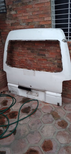 Puerta Trasera Mitsubishi Panel L300 