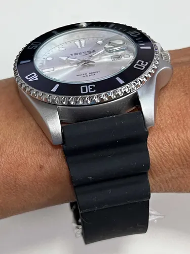 Reloj tressa deportivo sumergible hombre sale