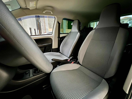 Volkswagen Up! 1.0 MPI MOVEUP FLEX
