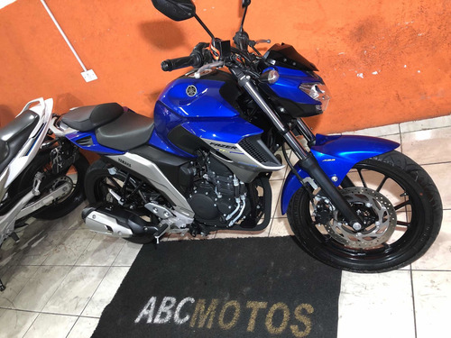 Imagem 7 de 8 de Yamaha Fazer 250 Ys