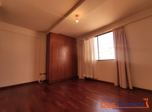 Imagen 8 de 9 de 78.500$us Departamento De 3 Dormitorios Próximo A La Católica