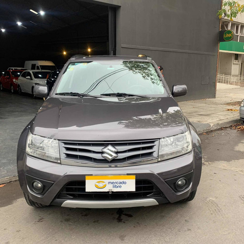 Imagen 2 de 10 de Suzuki Grand Vitara 2014 2.4 Jlx 2wd 5mt