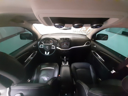 Dodge Journey 2014 3.6 Sxt 5p