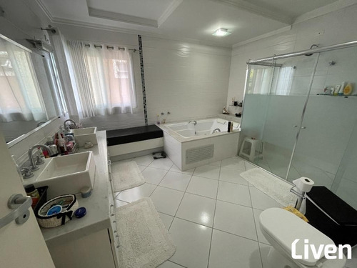 Imagem 22 de 30 de Casa Com 5 Suítes No Aquarius V. - So0824