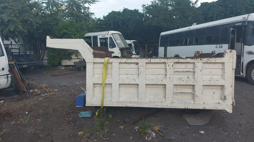 Caja De Volteo De 7 Mts. De Uso