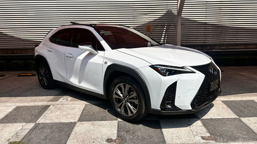 Lexus UX 2.0 250h F-Sport At