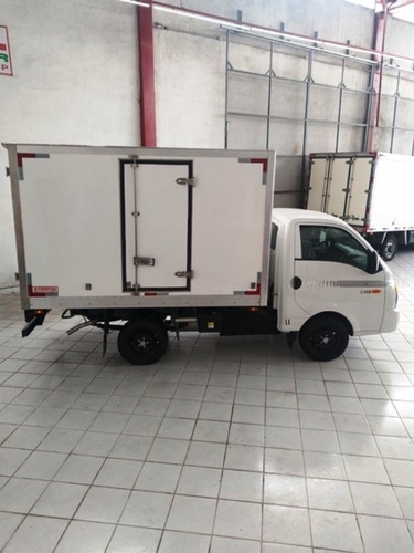 Imagem 3 de 15 de Hyundai Hr 2.5 Hd Refrigerado